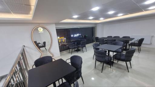 عکس رستوران فیش لند