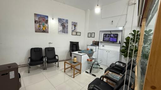 عکس مشاور املاک دیار سبز