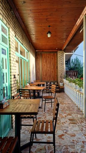 عکس کافه‌رستوران اجاق‌باشی