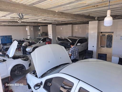عکس تعمیرگاه امداد خودرو نمایندگی ۱۶۹۳