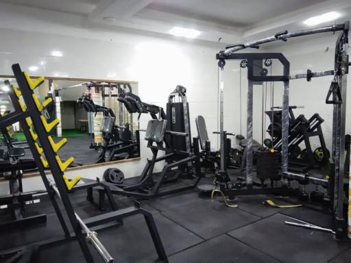 عکس باشگاه بدنسازی فیلافیت 