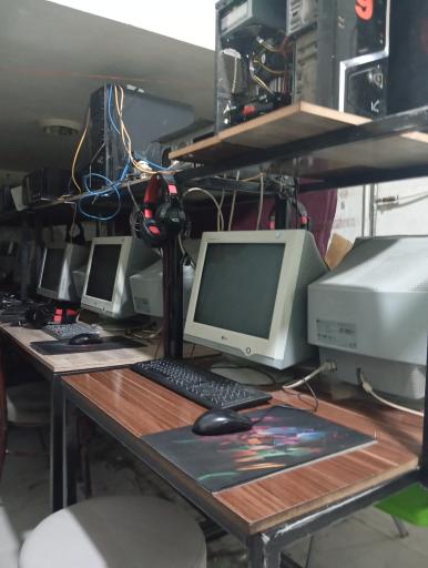 عکس گیم نت تختی