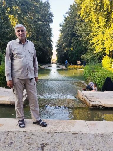 عکس رستوران باغ شازده