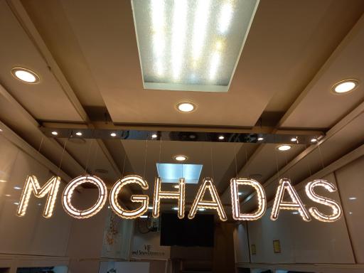 عکس پوشاک مقدس