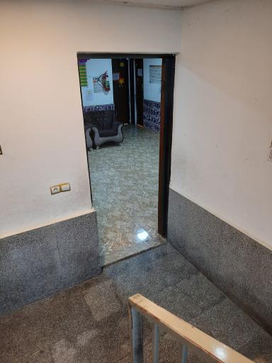 عکس دبستان پسرانه غیردولتی سعادت رویان