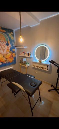 سالن آرایشگاه مردانه راما