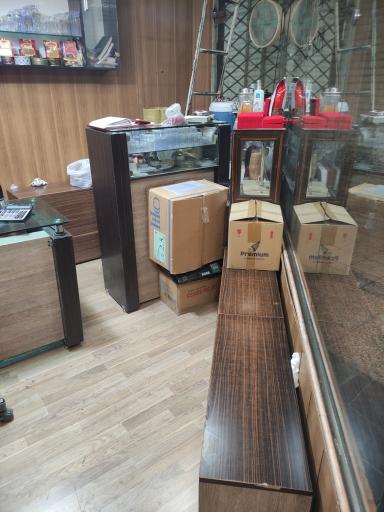 زعفران گلدوست‌‌