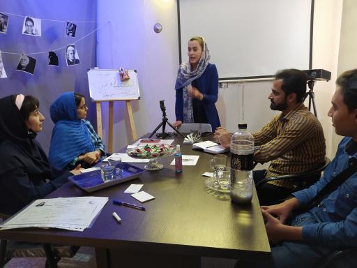 عکس مؤسسه هنرآفرینان مهتاب زنده رود «آموزشگاه هیمو»