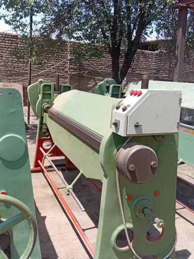 عکس دستگاه های خم و برش شمس حاجیان