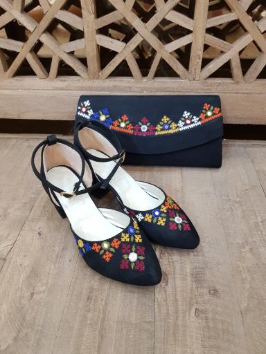 عکس گلی بافتنی