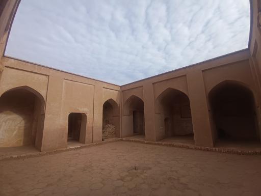 عکس مجموعه تاریخی کوشک