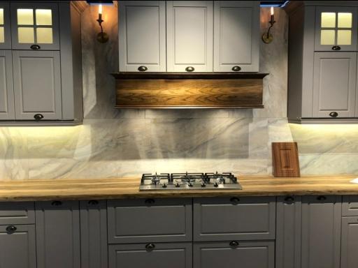 عکس فروشگاه صدراچوب