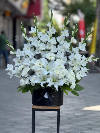عکس گلفروشی گل لگ