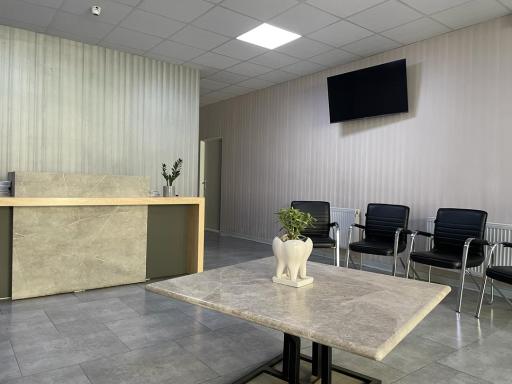 عکس کلینیک دندانپزشکی الماس شاهین توکلی