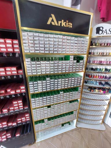 عکس آرایشی و بهداشتی طناز