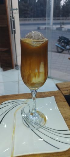 عکس کافه رئال