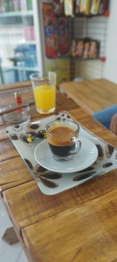 عکس کافه رئال