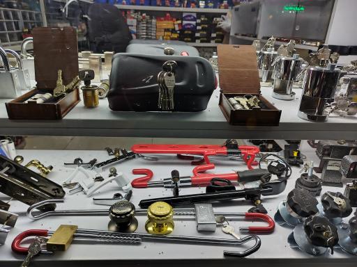 عکس کلید سازی شاه کلید اسفندیاری