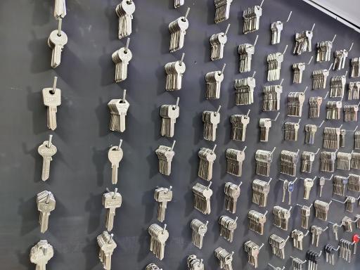 عکس کلید سازی شاه کلید اسفندیاری