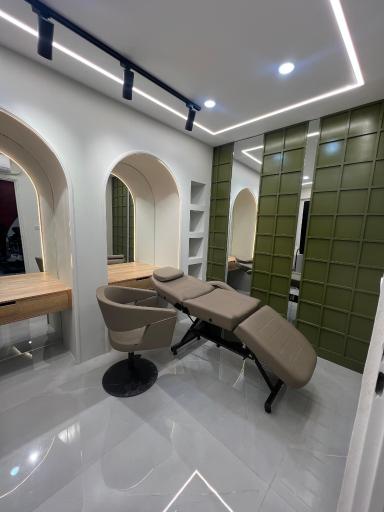 عکس سالن زیبایی سارا شفیعی