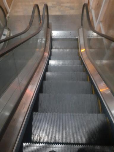 عکس پل عابر پیاده