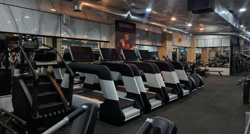 عکس باشگاه بدنسازی سورن