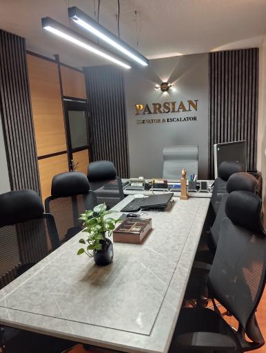 عکس فربد آسانبر پارسیان