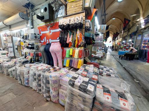 عکس جوراب و دستکش و اکسسوری احمد