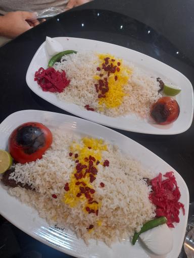 عکس رستوران شاندیز