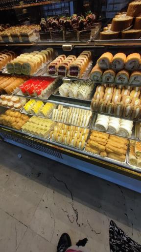 عکس شیرینی و آجیل آرامیس