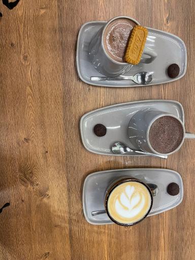 عکس کافه پاپیلون (بانوان)