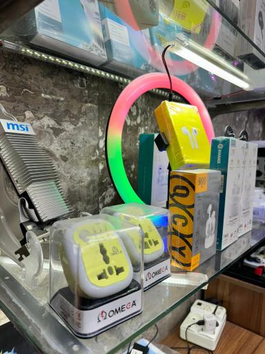 عکس کافی نت و خدمات کامپیوتری عصر نوین