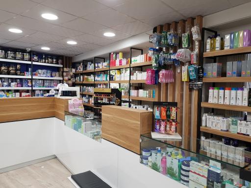 عکس داروخانه شبانه روزی دکتر نیما ادیب هاشمی(ملل سابق)