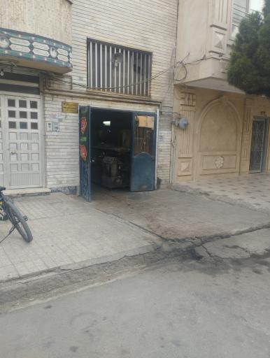 عکس کارگاه صنعتی و تراشکاری