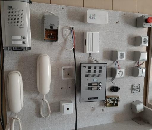 عکس آموزشگاه زاگرس 