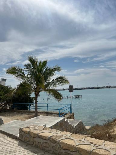 تفرجگاه ساحلی لیپار