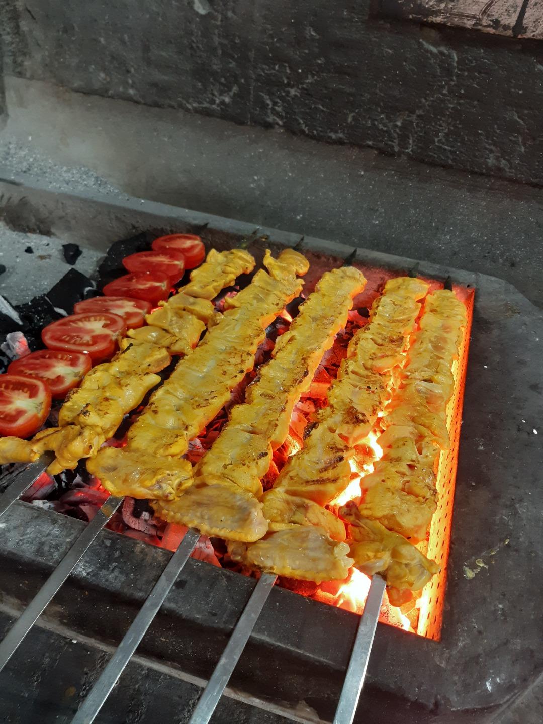 عکس رستوران گلها