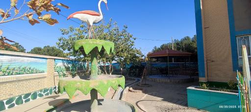 عکس دبستان دوره اول شاهد شهدای بانک ملی