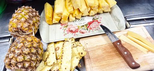 عکس آبمیوه آداس