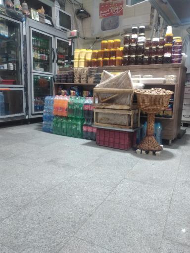 عکس لبنیات و شیرسرای تک لبن تبریز