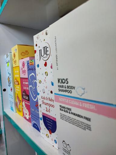 عکس داروخانه دکتر باقری