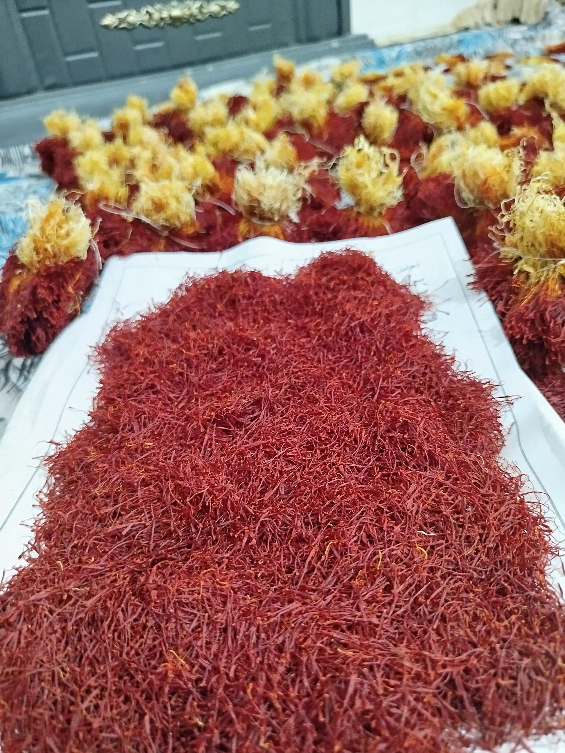 عکس زعفران کوهی نژاد (سوغات بی بی گل)