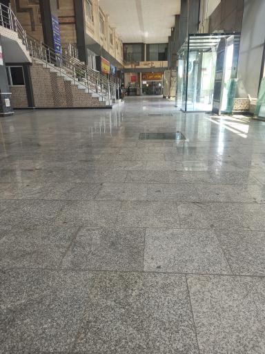 عکس ترمینال مرکزی سقز