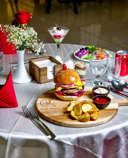 عکس رستوران رزهتل