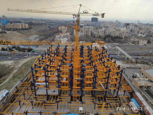 عکس کارخانه سازه های فلزی آسمانه