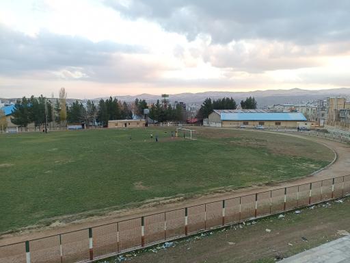 عکس مجموعه ورزشی و زمین چمن فوتبال