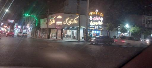 املاک تاج محل