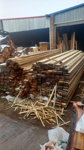 عکس چوب فروشی رجبیون