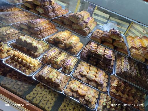 عکس شیرینی سرای گندم