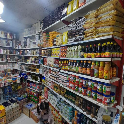 عکس خرما فروشی و ته‌لنجی فاطمی